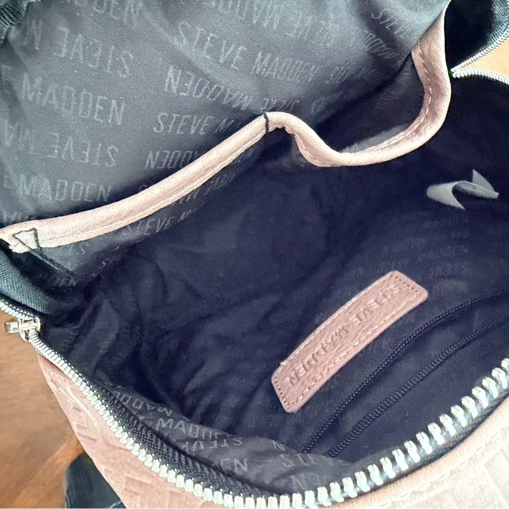 NWOT Steve Madden Blush Embossed Mini Backpack with Tassel - Picture 6 of 7
